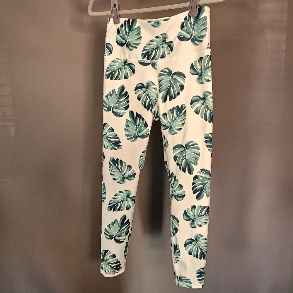 Monstera plant print leggings M